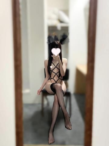 ひとみ本日23時半まで出勤です！