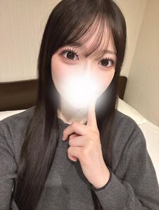 遅くなりましたが23時までいます