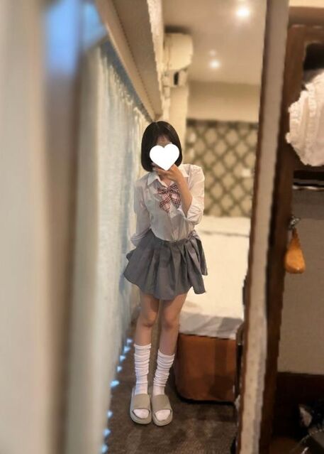 本日13~23で出勤してます