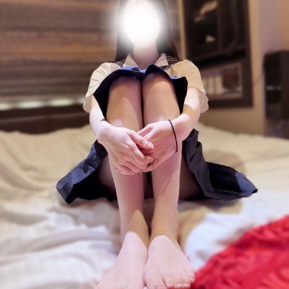 ぺこっ