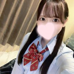 制服自撮りしてみた