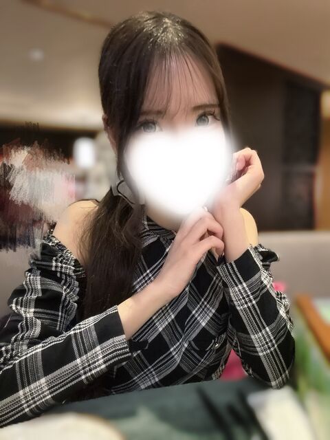 奥野あみ